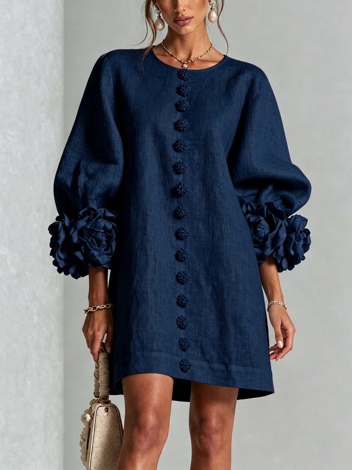 Vestido Azul Marino Con Botones Con Motivos Florales y Mangas Con Motivos Florales Extravagantes