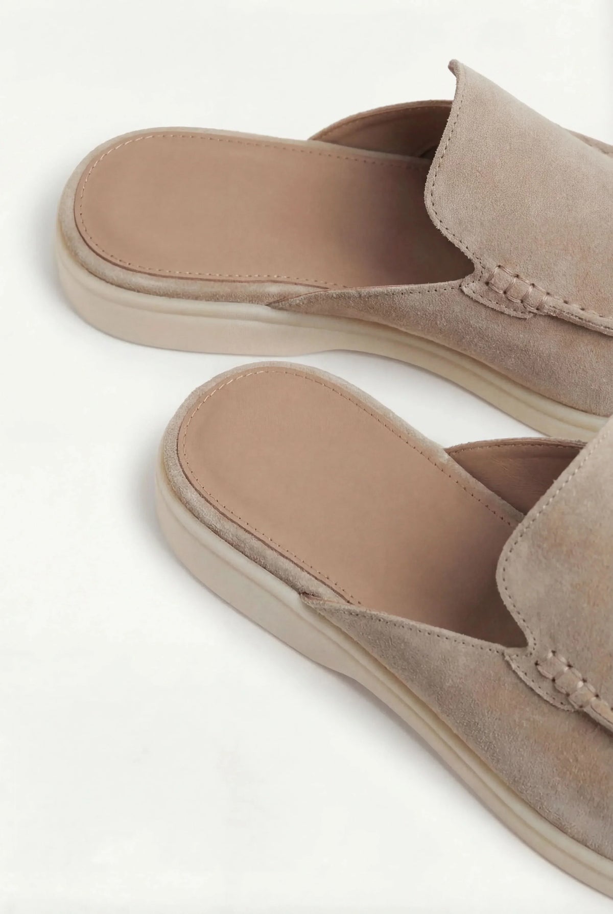 Zueco Yacht Mule Beige